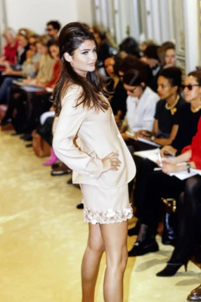 Look 4